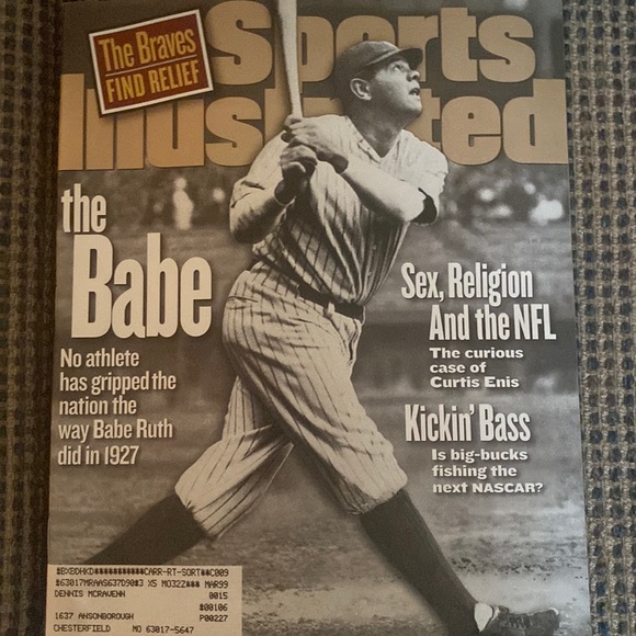 this is a Babe Ruth sports illustrated, 1998 book - Picture 1 of 2
